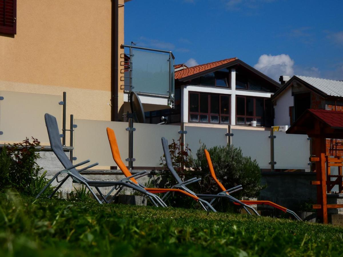 Apartment & Olive Oil Valuma Capodistria Esterno foto